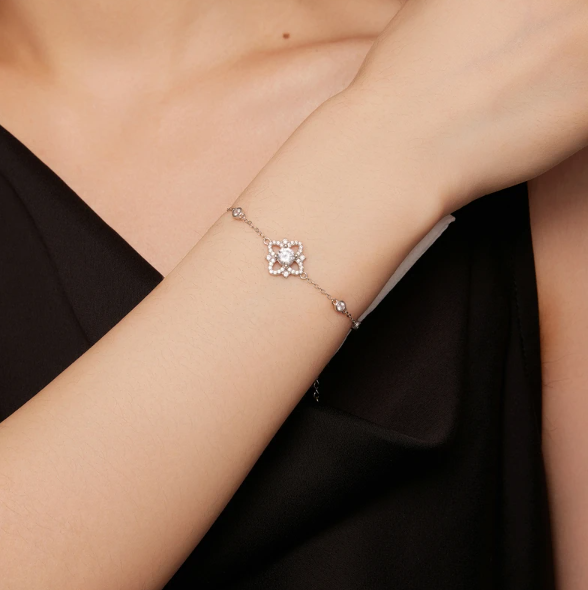 Bracelet Fleur de Jardin avec Moissanites en Argent
