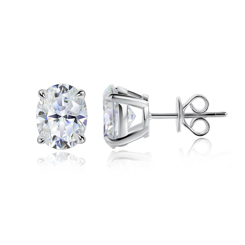 Boucle d'oreille Solitaire en Moissanite Ovale
