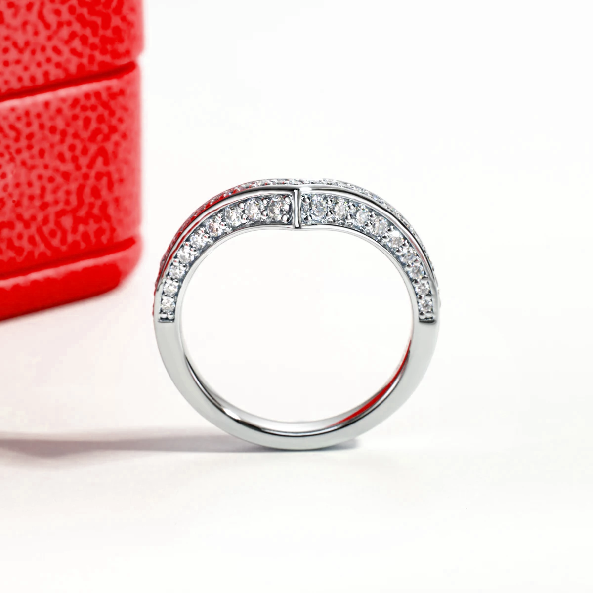Demi-alliance en Argent Plaqué or et Moissanite Vénus