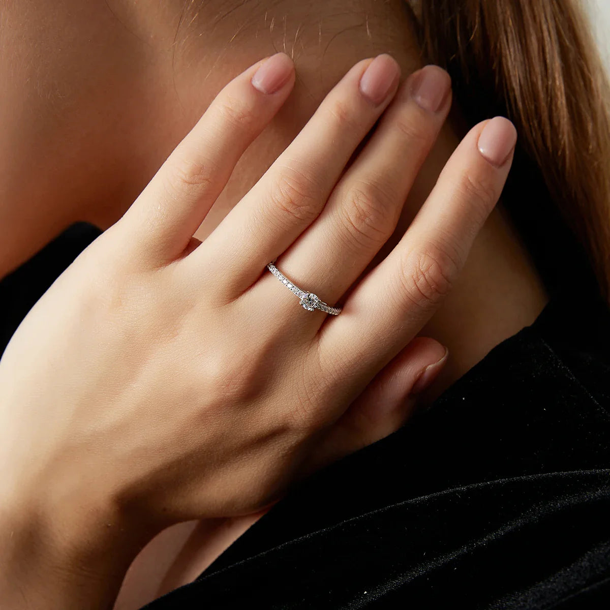 Bague en moissanite brillante