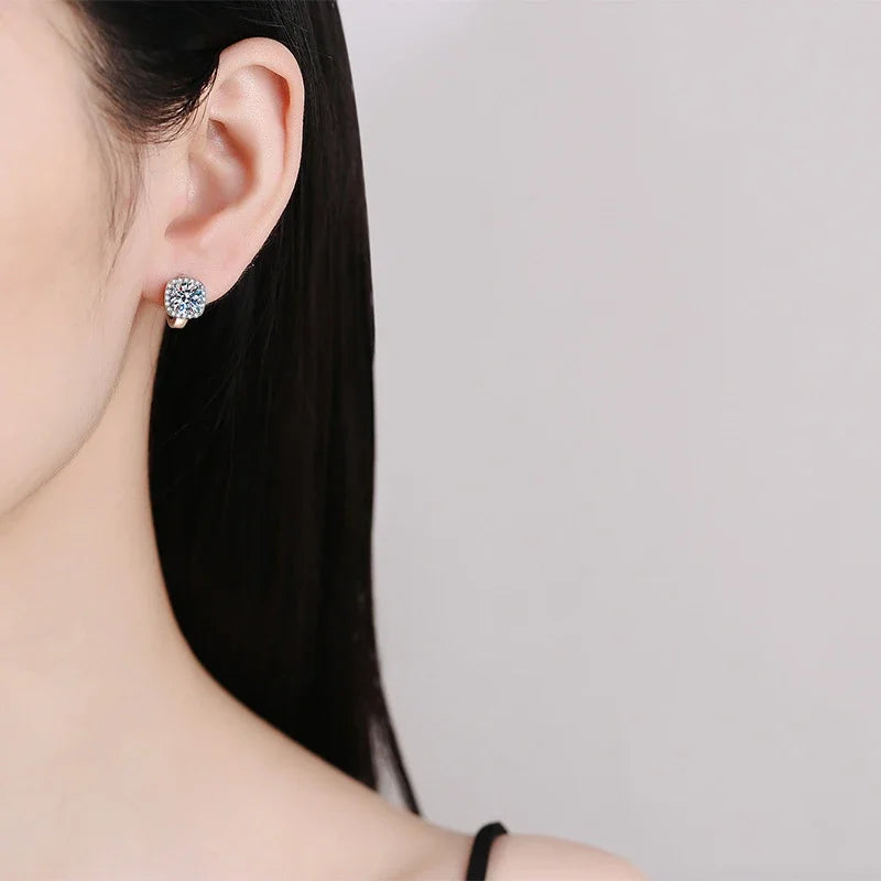 Boucle d'oreille Serene Brilliance Moissanite