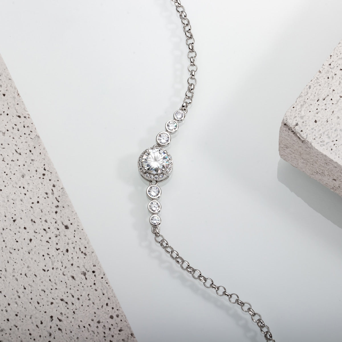 Bracelete 7 Brilhos Moissanites e Prata Folheada à Ouro Branco 18k - Loratta