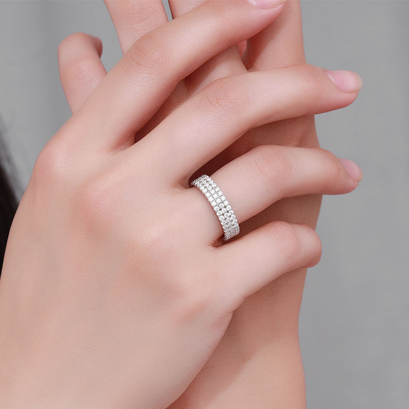 Bague en moissanite sertie en argent 925