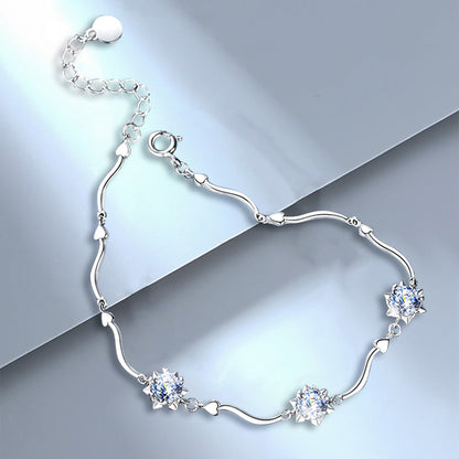 Bracelete Flor do Amor Moissanites e Prata Folheada à Ouro Branco 14k - Loratta 