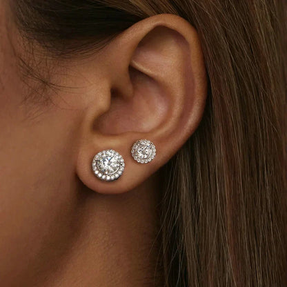 Boucle d'oreille sphère en moissanite plaquée or 18 carats