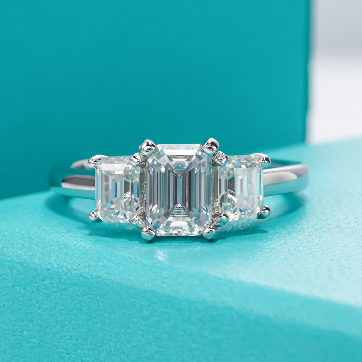 Anel Trigêmeo Esmeralda Moissanite - Loratta