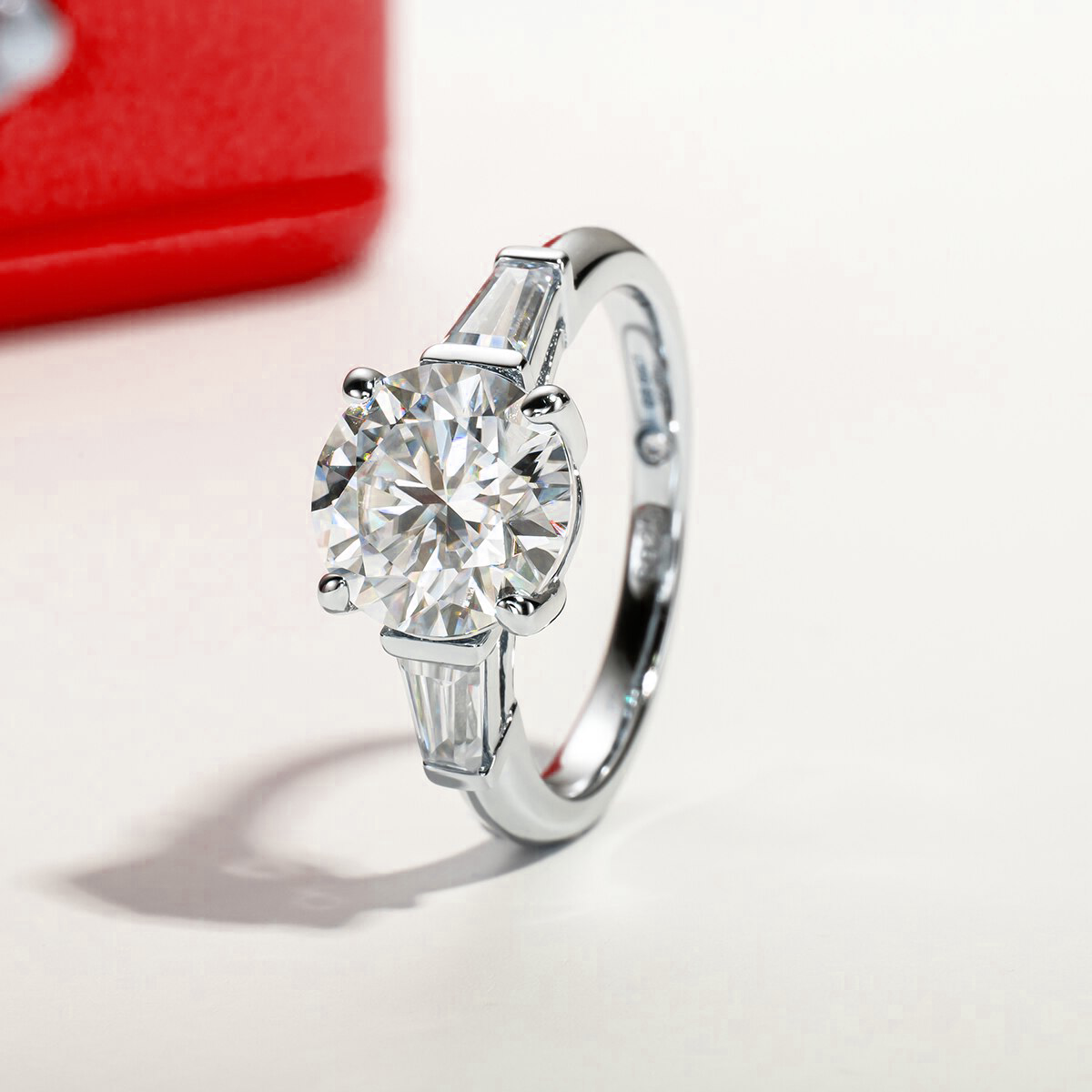 Bague Triple Moissanite