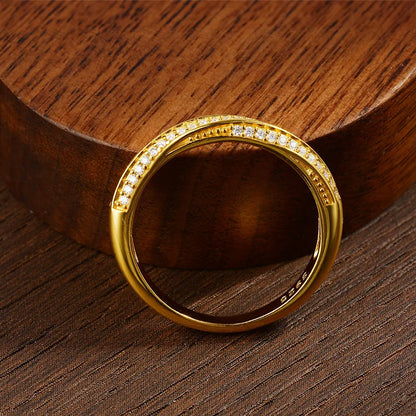 Demi-Alliance Entrelacs de Lumière Moissanite