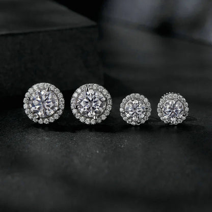 Boucle d'oreille sphère en moissanite plaquée or 18 carats