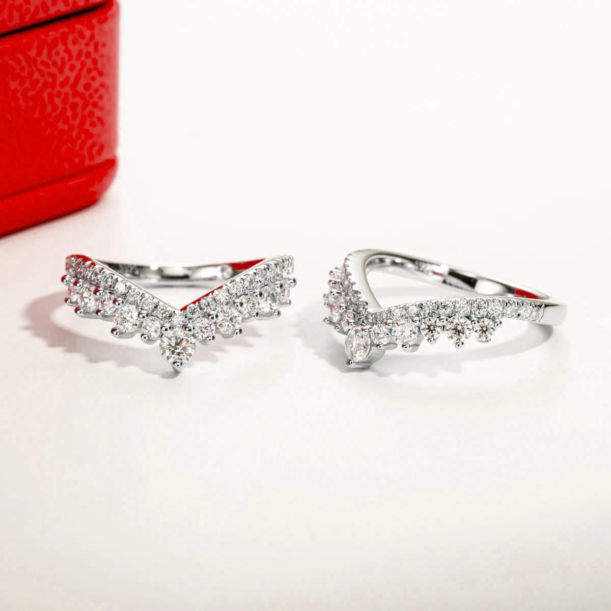 Demi-Alliance Couronne Céleste Moissanite
