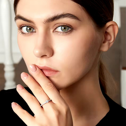 Bague en moissanite brillante