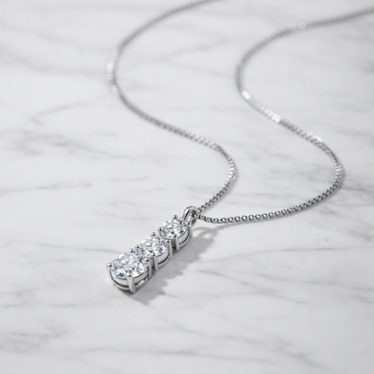 Collier triple pointe en moissanite en argent